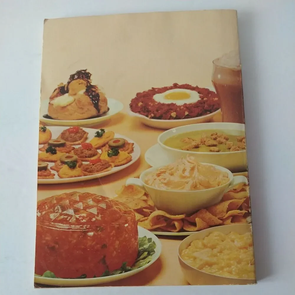 Blender Way To‎ Better Cooking Cookbook - Vtg 1960s Illustrated / ephemera